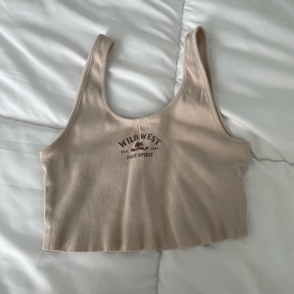 Garage Women's Cream V-Neck Sweater - Picture 1 of 2